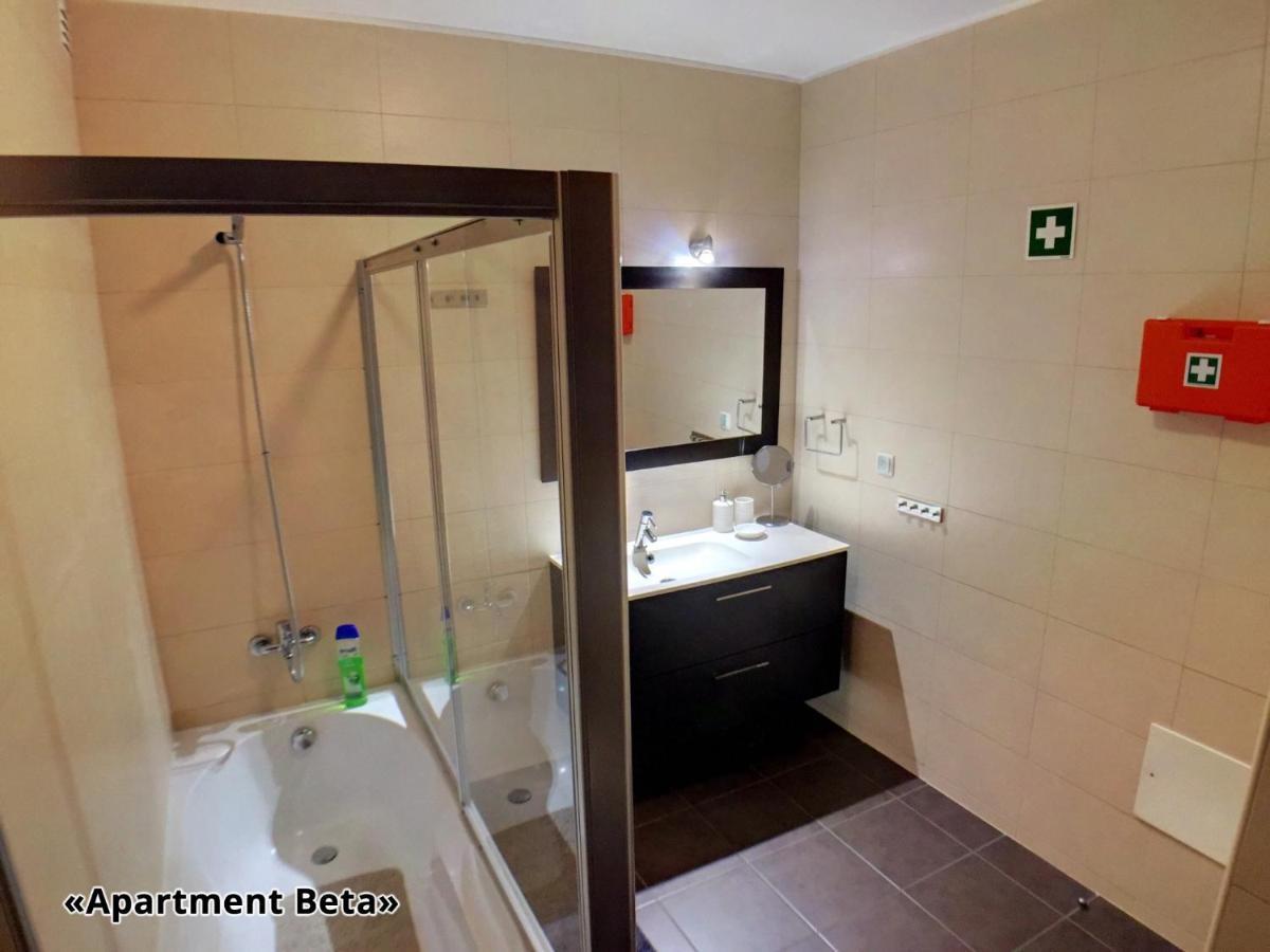 Apartment Beta - 2 Bedrooms, Private Rooftop Patio With Hot Tub, Bbq And View Ferragudo  Exterior foto